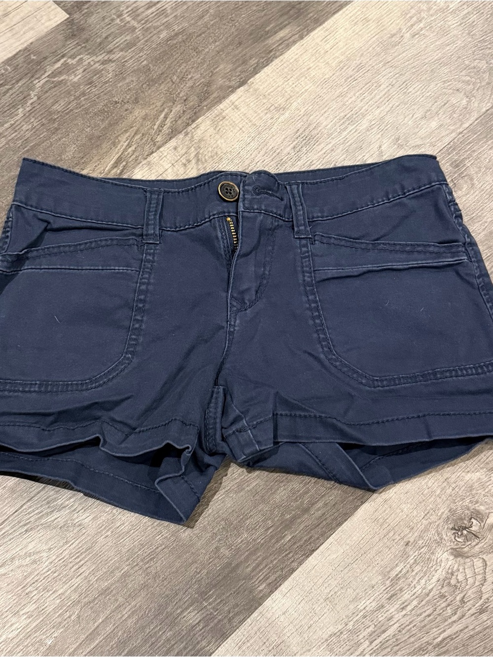 UNIONBAY Navy Low-Rise Women’s Jean Shorts